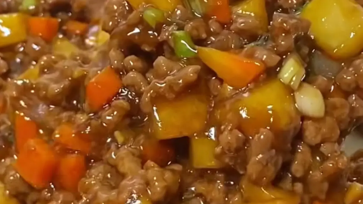 Potret tumis daging kentang praktis dengan bumbu manis. (Sumber: instagram.com/@aqillahaliffah) - Image