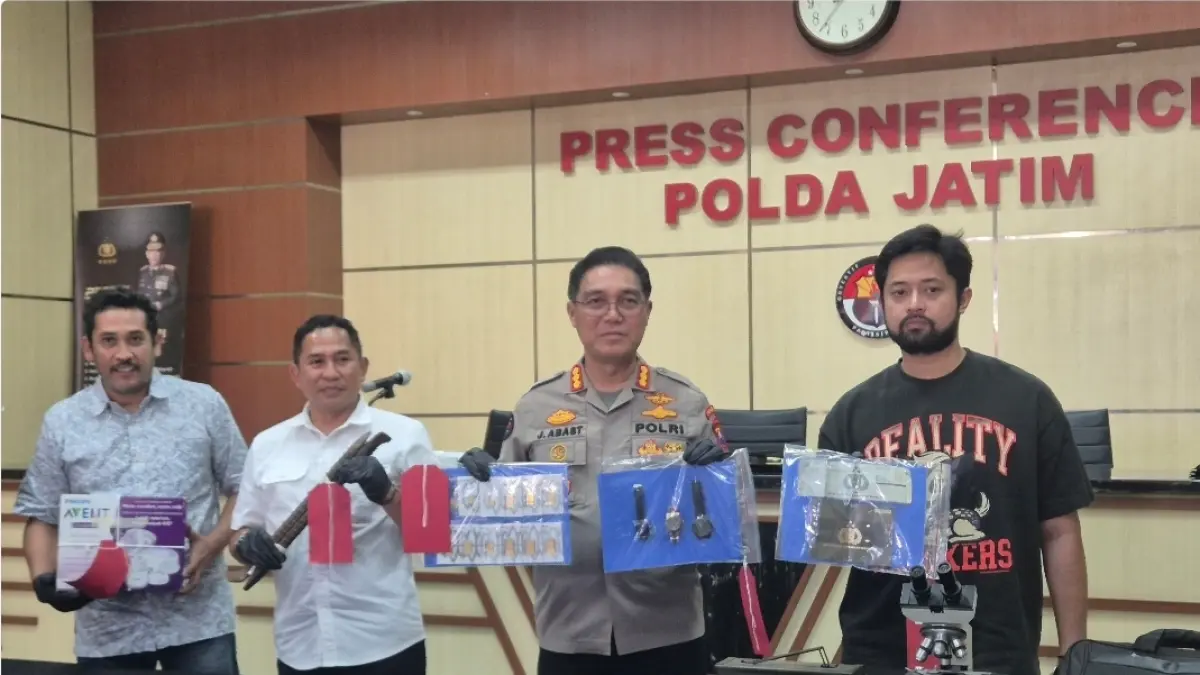 Beraksi di 13 TKP, Komplotan Spesialis Bobol Rumah Kosong di Jatim Ditangkap - Image