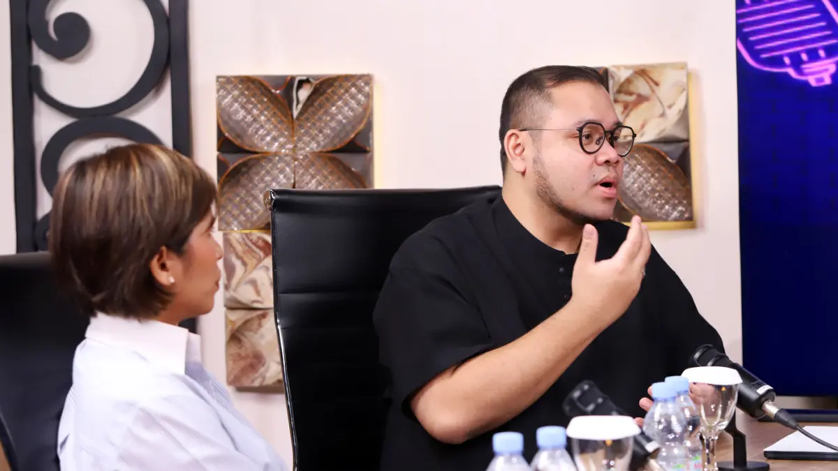 Mantan Konsultan Teknologi Kemendikbudristek, Ibrahim Arief saat di temui JawaPos.com di Gedung Graha Pena, Jakarta, Selasa (6/5/2026). (Dery Ridwansyah/JawaPos.com)