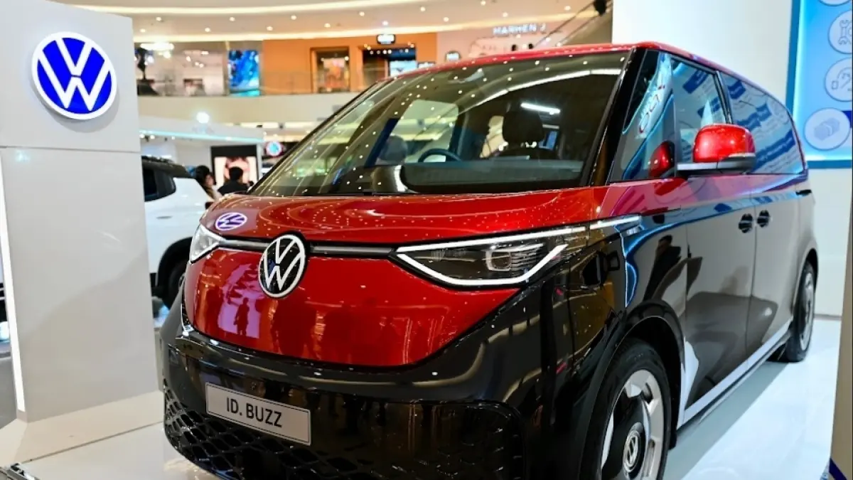 Volkswagen ID. Buzz Eclipse Edition Meluncur, MPV Listrik Premium Bergaya  - Image