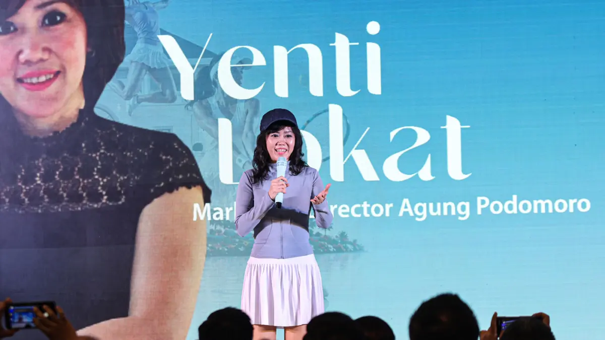 Marketing Director Agung Podomoro Yenti Lokat membuka pameran The Club House by Agung Podomoro di Central Park Mall, Jakarta, Rabu (06/05/2026). (Hanung Hambara/Jawa Pos)