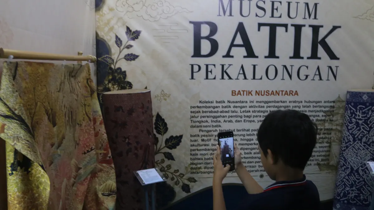 pameran Abhirama Ranggawarsita di Museum Ranggawarsita Jawa Tengah, Semarang, Jawa Tengah, Rabu (6/5/2026). (Nur Chamim/Jawa Pos Radar Semarang)
