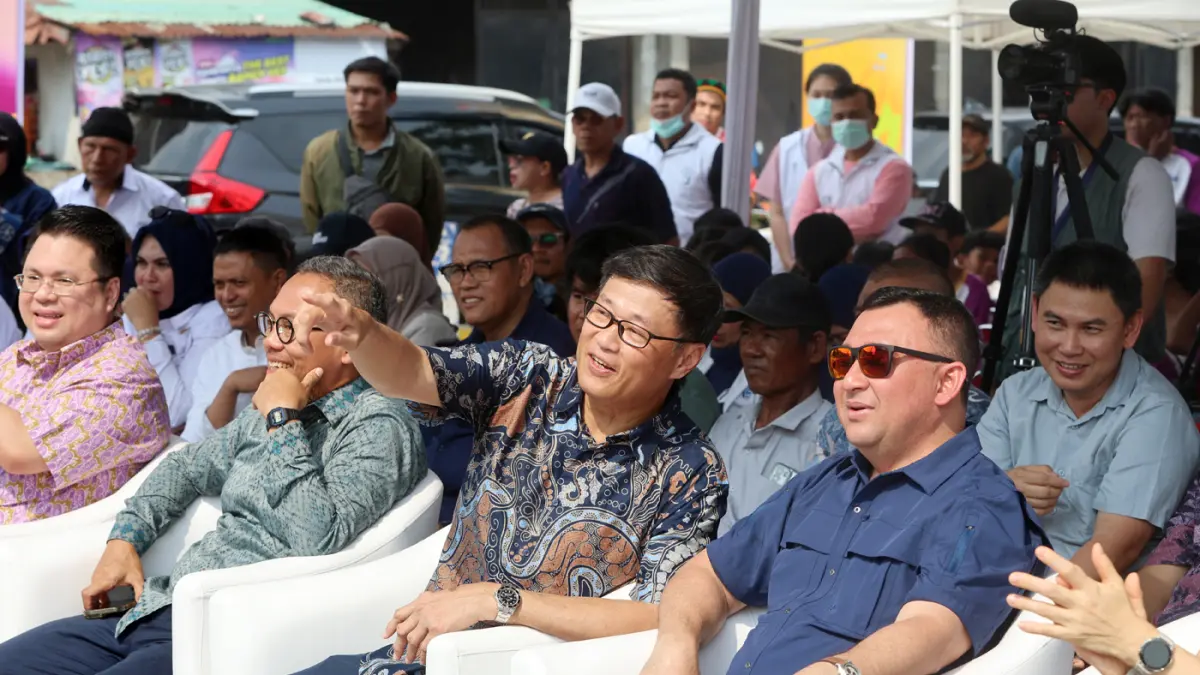 Wali Kota Administrasi Jakarta Utara Hendra Hidayat bersama Regional CEO, Southeast Asia, PSA Nelson Quek