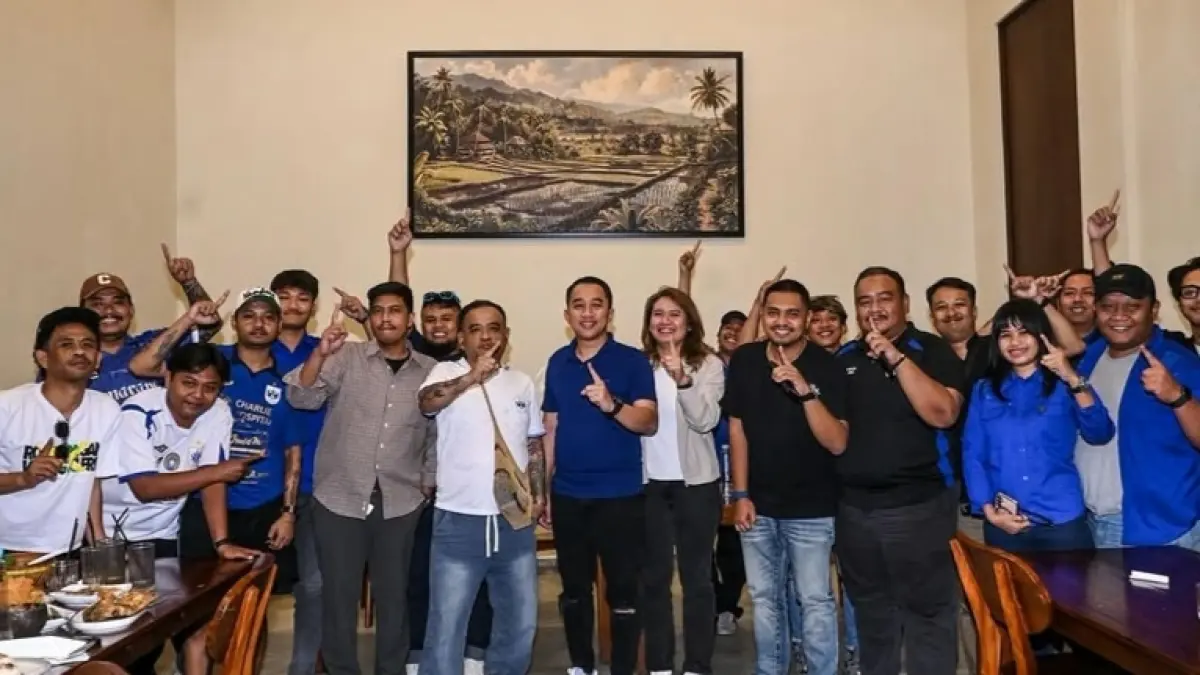 Pertemuan dengan Suporter, Fariz Julinar Tegaskan PSIS Semarang Siap Bangkit Musim Depan - Image