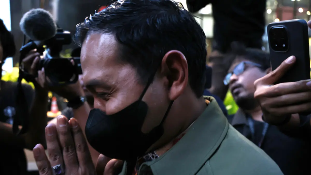 Plt. Wali Kota Madiun Bagus Panuntun usai menjalani pemeriksaan sebagai saksi di Gedung Merah Putih KPK, Jakarta, Senin (11/5/2026). (Dery Ridwansah/ JawaPos.com)