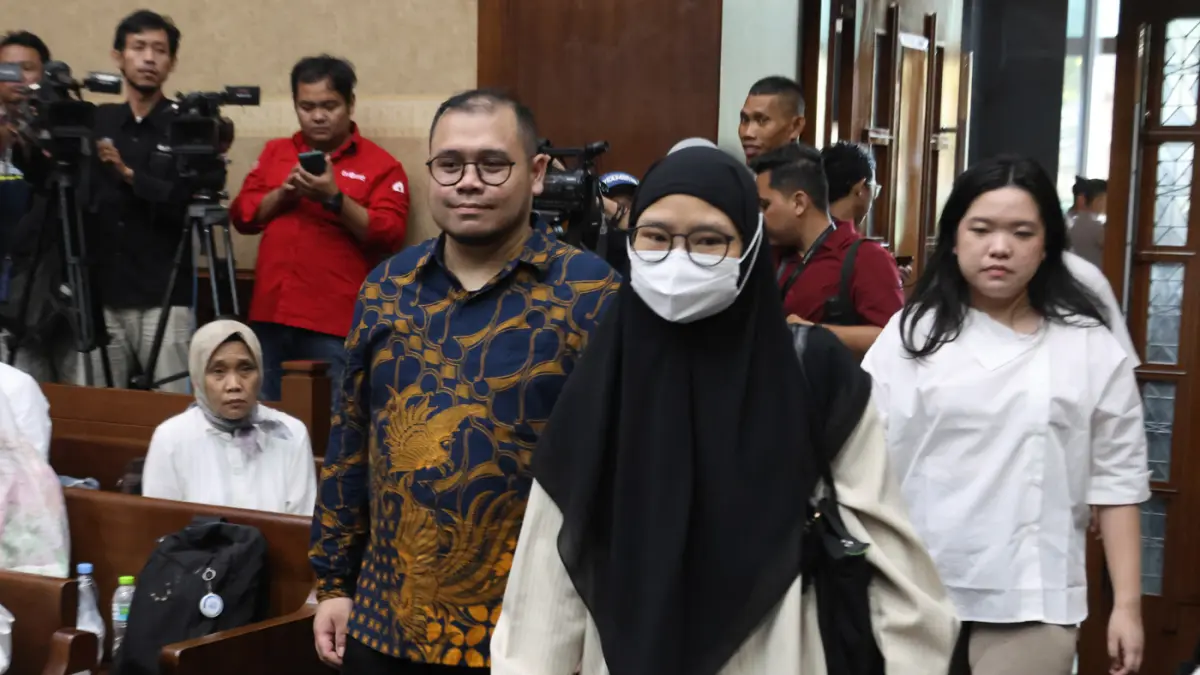 Ibrahim Arief Divonis 4 Tahun Penjara Kasus Chromebook - Image