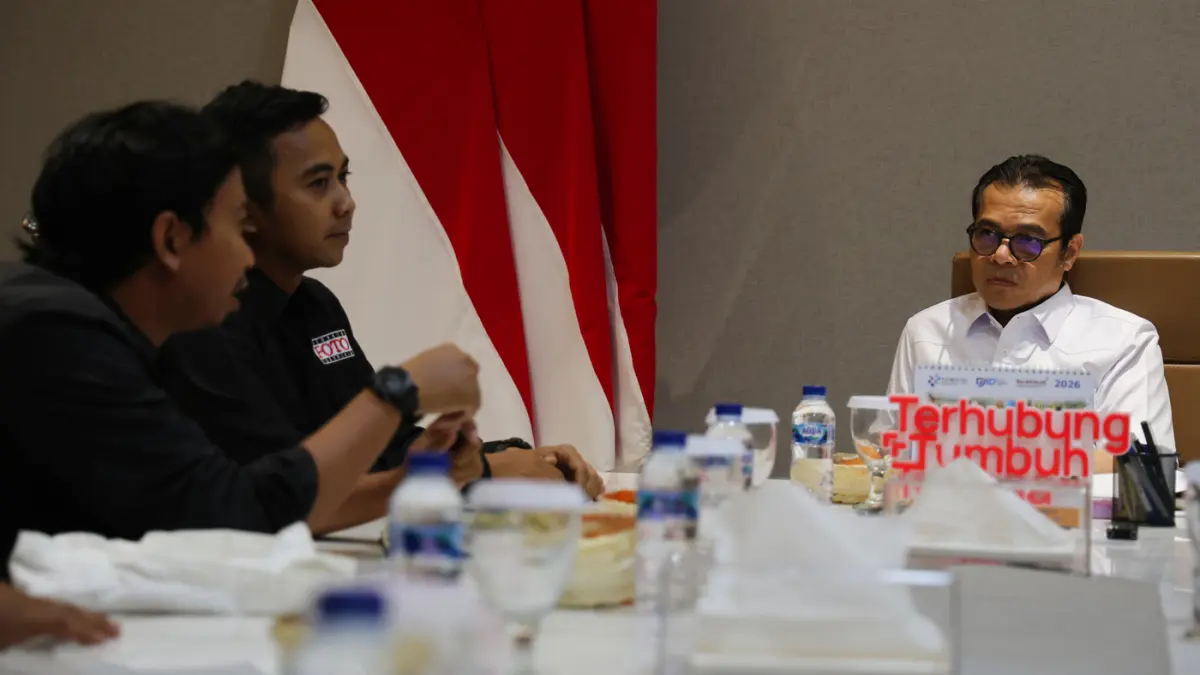 Wakil Menteri Komunikasi dan Digital Nezar Patria menerima kunjungan pengurus Pewarta Foto Indonesia (PFI) di Kantor Kementerian Komunikasi dan Digital, Jakarta, Selasa (12/5/2026). (Didik Setiawan/ Pewarta Foto Indonesia)