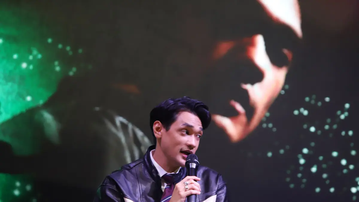 Penyanyi Afgan mengumumkan secara resmi rencana konser tunggal terbaru Afgan bertajuk Afgan retrospektif: The Concert pada konferensi pers di Jakarta (13/05/2026). (Dery Ridwansah/ JawaPos.com)
