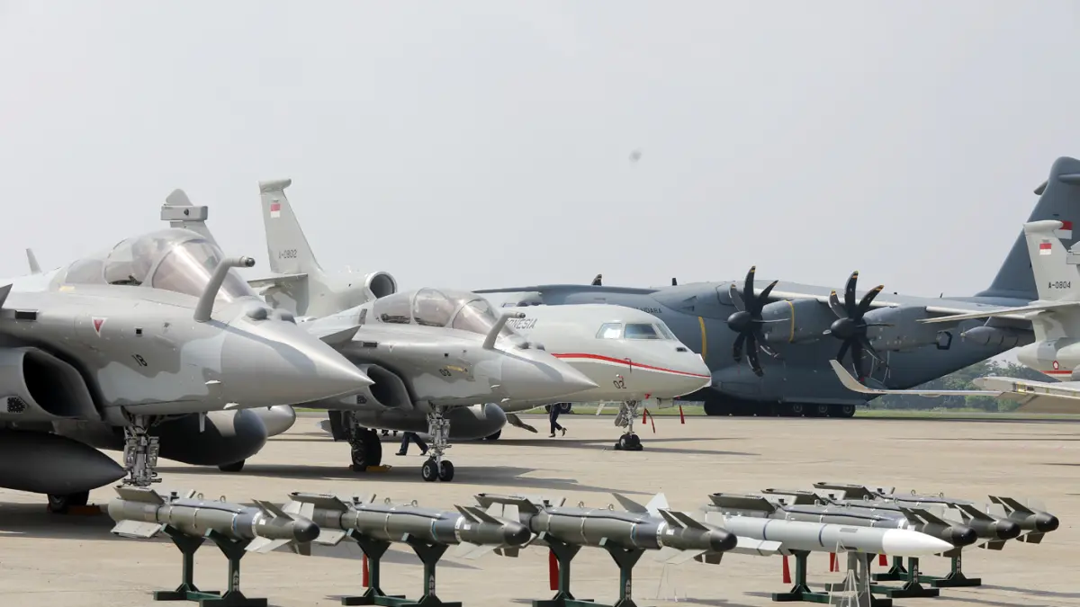 Pesawat MRCA Rafale usai serah terima dari Pemerintah kepada TNI di Lanud Halim Perdanakusuma, Jakarta, Senin (18/5/2026). (Dery Ridwansah/ JawaPos.com)