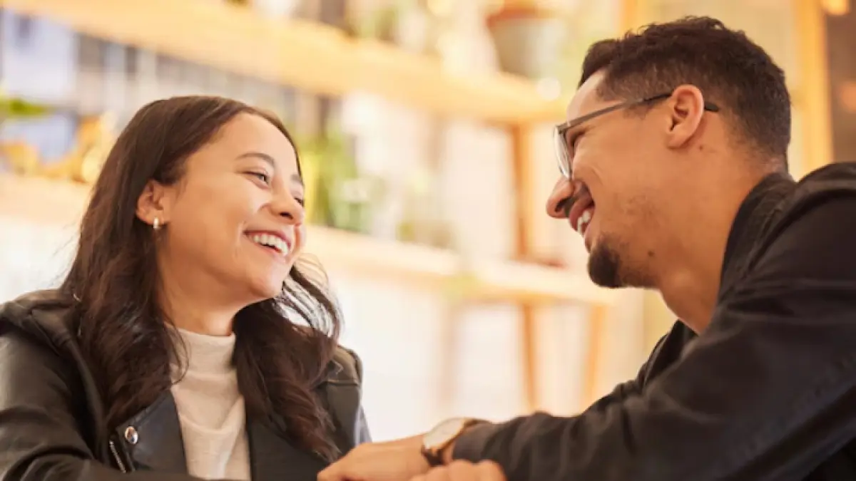 Jika Anda Ingin Pasangan Anda Membanggakan Anda kepada Teman-Temannya, Ucapkan Selamat Tinggal pada 8 Perilaku Ini Menurut Psikologi - Image