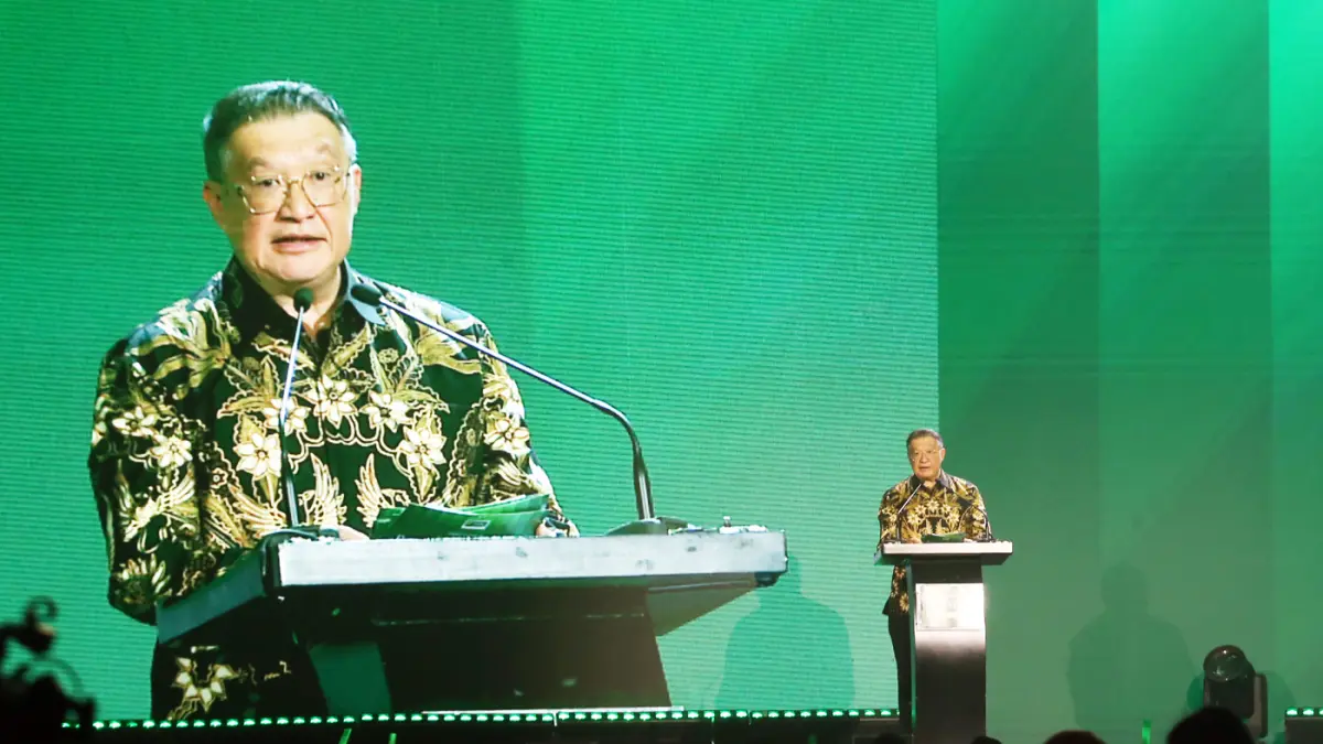 Direktur Utama SMBC Indonesia Henoch Munandar