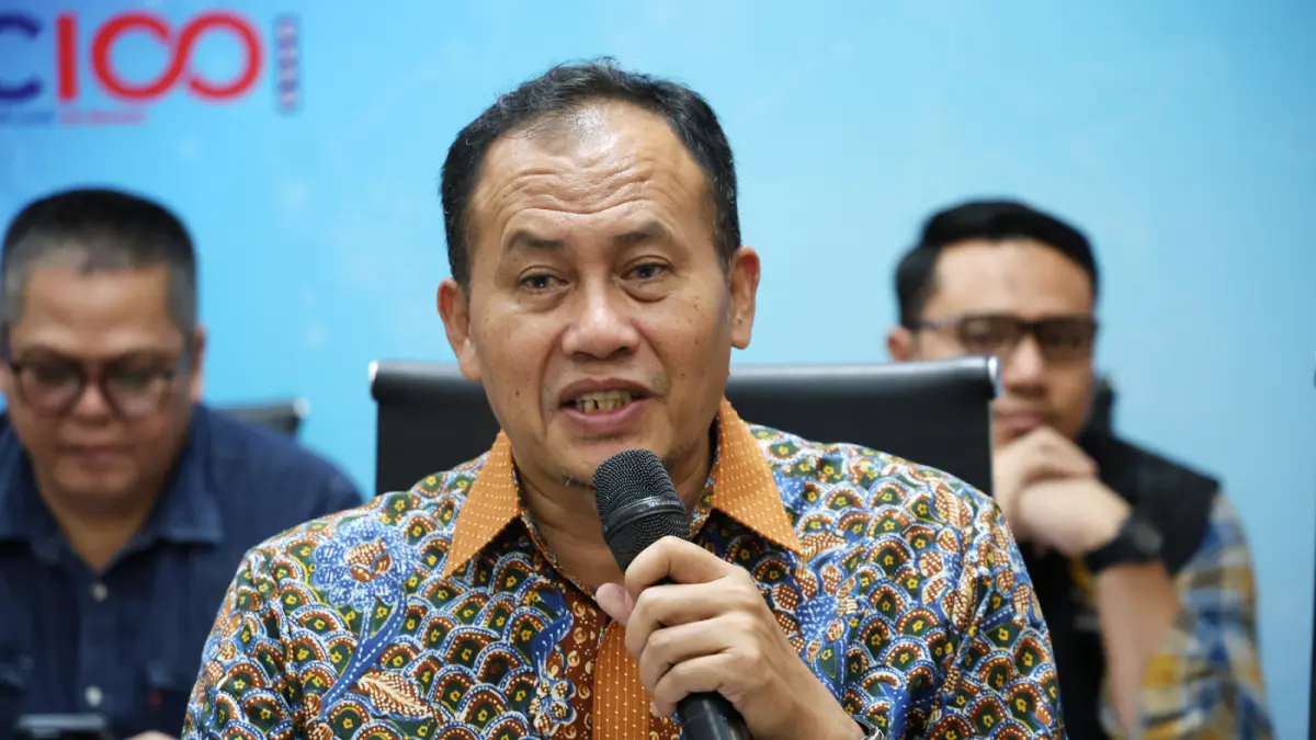 Ketua Badan Perlindungan Konsumen Nasional (BPKN) Republik Indonesia RI, Mufti Mubarok. (Dery Ridwansah/ JawaPos.com)