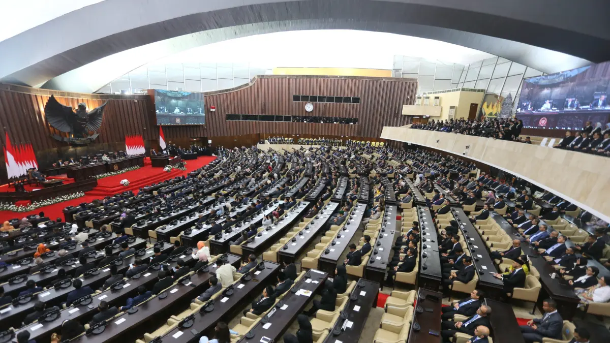 Presiden Prabowo Subianto menyampaikan pidato dalam Rapat Paripurna ke-19 DPR RI Masa Persidangan V Tahun Sidang 2025-2026 di kompleks Parlemen, Jakarta, Rabu (20/5/2026). (Dery Ridwansah/ JawaPos.com)