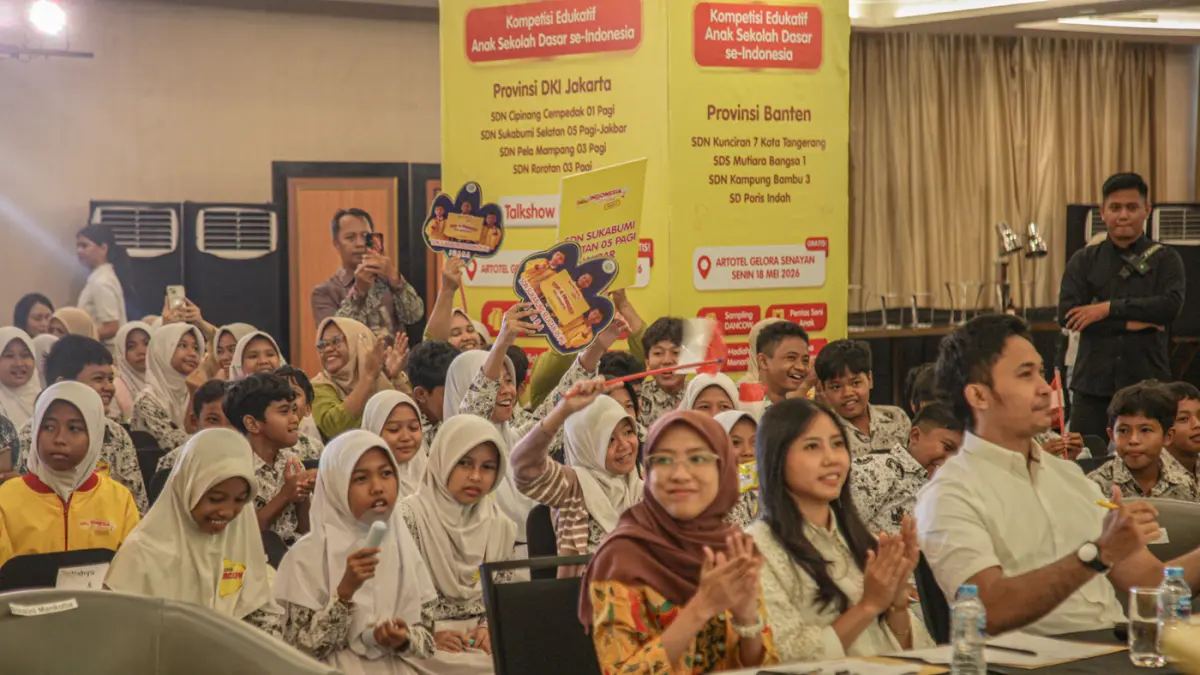 Sejumlah siswa berkompetisi dalam acara Kompetisi DANCOW Indonesia Cerdas Season 2 di Jakarta, Senin (18/05/2026). (Hanung Hambara/ Jawa Pos)
