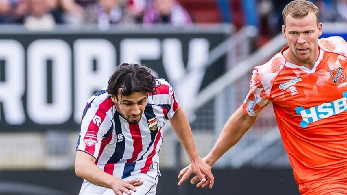 Nathan Tjoe-A-On Main Jadi Gelandang Lagi, Willem II Harus Takluk dari FC Volendam - Image