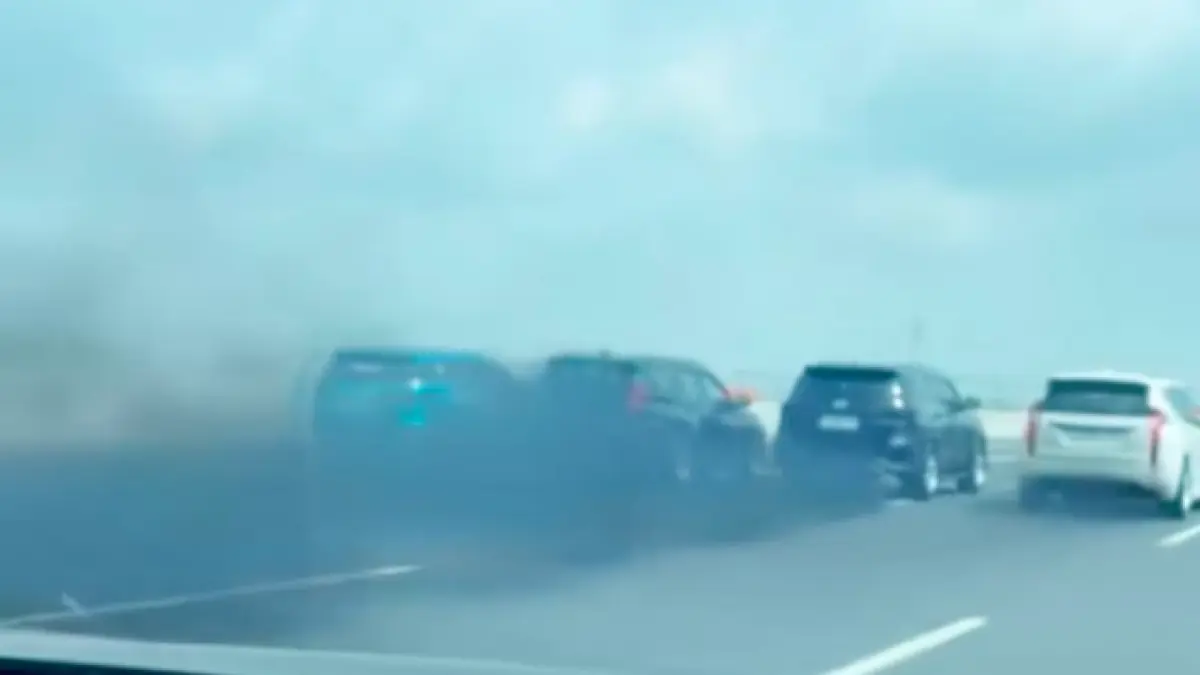 Haduh! Demi Konten Viral, 4 Remaja Kebut-Kebutan di Jalan Tol Mojokerto-Jombang - Image