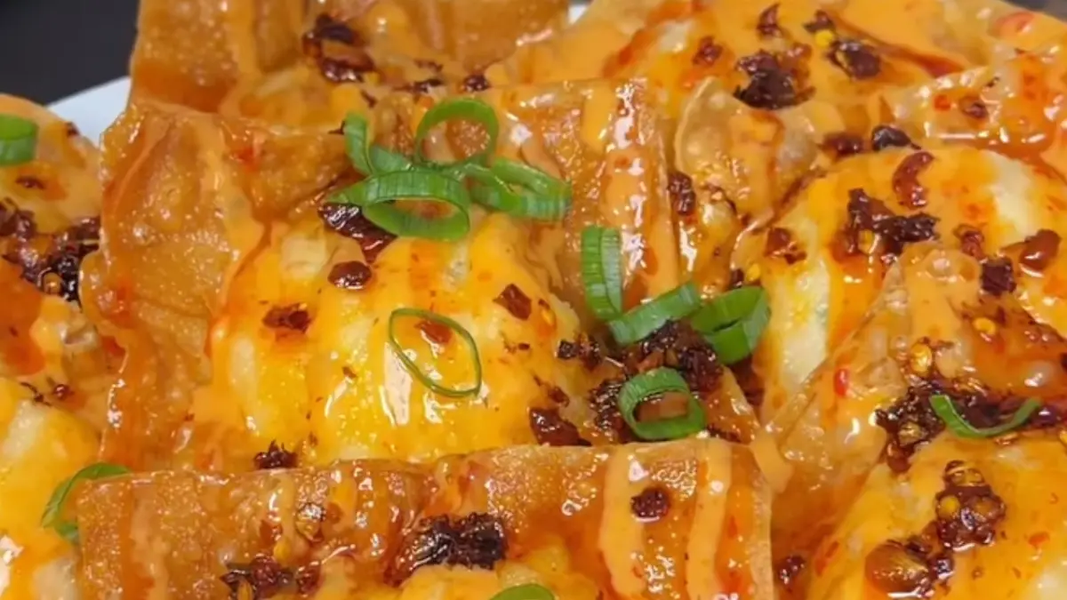 Potret crab rangoon creamy dengan isian crab stick dan ricotta cheese. (Sumber: instagram.com/@hildansl) - Image