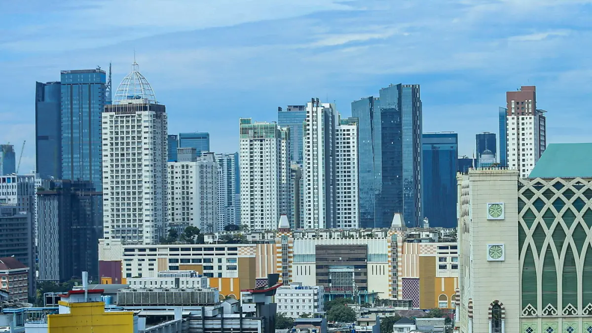Pemandangan gedung bertingkat di Jakarta, Kamis (28/5/2026). (Salman Toyibi/Jawa Pos)