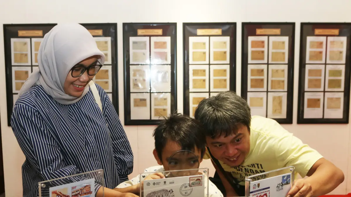 Pameran Arsip Sejarah Dalam Cengkeraman Saudara Tua - Image