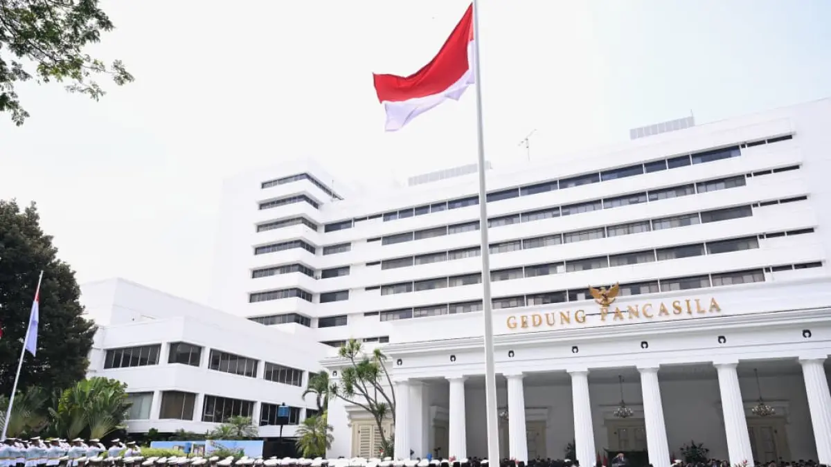 Upacara peringatan Hari Lahir Pancasila di Lapangan Gedung Pancasila, kompleks Kementerian Luar Negeri, Jakarta, Senin (1/6/2026). (Biro Setpres)
