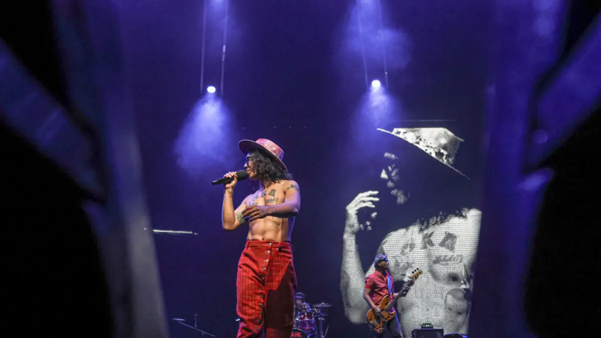 Vokalis grub band Slank Kaka tampil pada ajang Java Jazz 2026 di NICE, PIK 2, Tangerang, Minggu (31/05/2026). (Hanung Hambara/Jawa Pos)