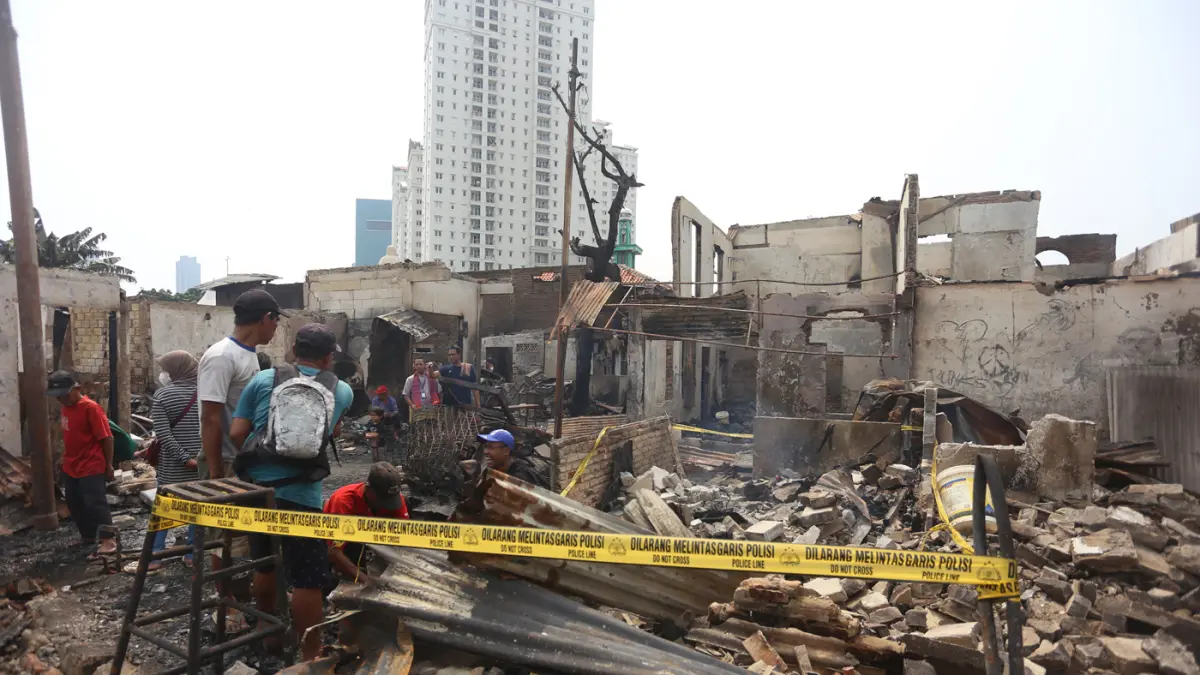 Kondisi rumah pasca terbakar di Jalan Kemayoran Gempol, Kebon Kosong, Kemayoran, Jakarta, Selasa (2/6/2026). (Dery Ridwansah/ JawaPos.com)