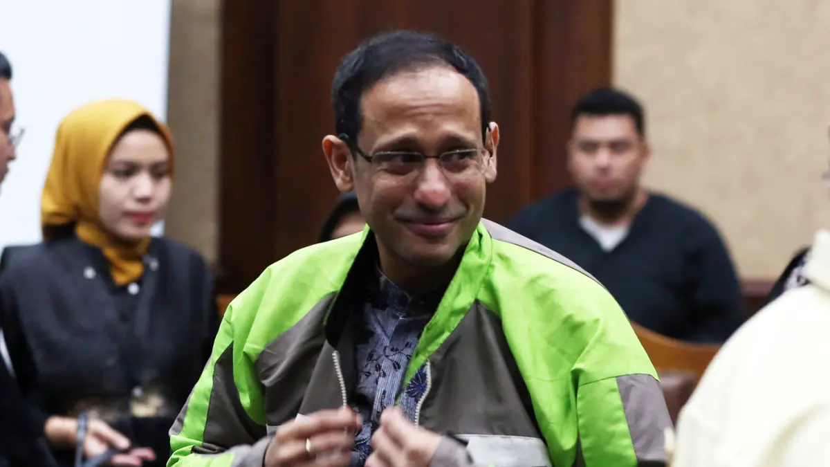 Terdakwa kasus dugaan korupsi pengadaan Chromebook dalam program digitalisasi pendidikan di Kemendikbudristek Nadiem Anwar Makarim saat membacakan menyampaikan pledoi (nota pembelaan) di Pengadilan Tipikor, Jakarta, Selasa (2/6/2026). (Dery Ridwansah/ Jaw