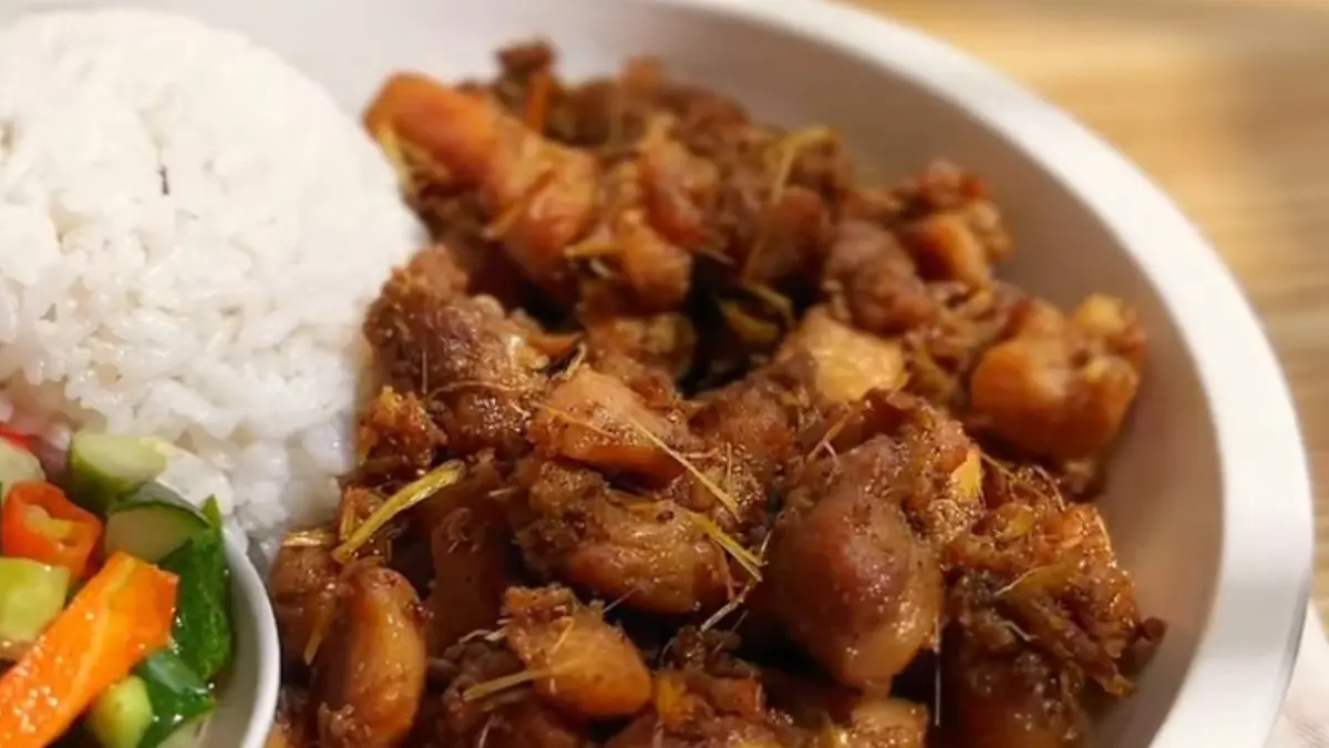 Potret sate goreng ayam rempah Arab tanpa dibakar (Instagram @hi.namyraaa) - Image