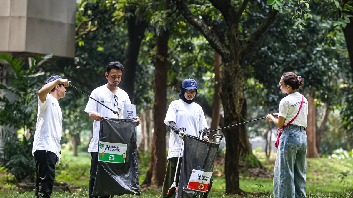 Jaga Lingkungan Lewat Aksi Operasi Semut - Image