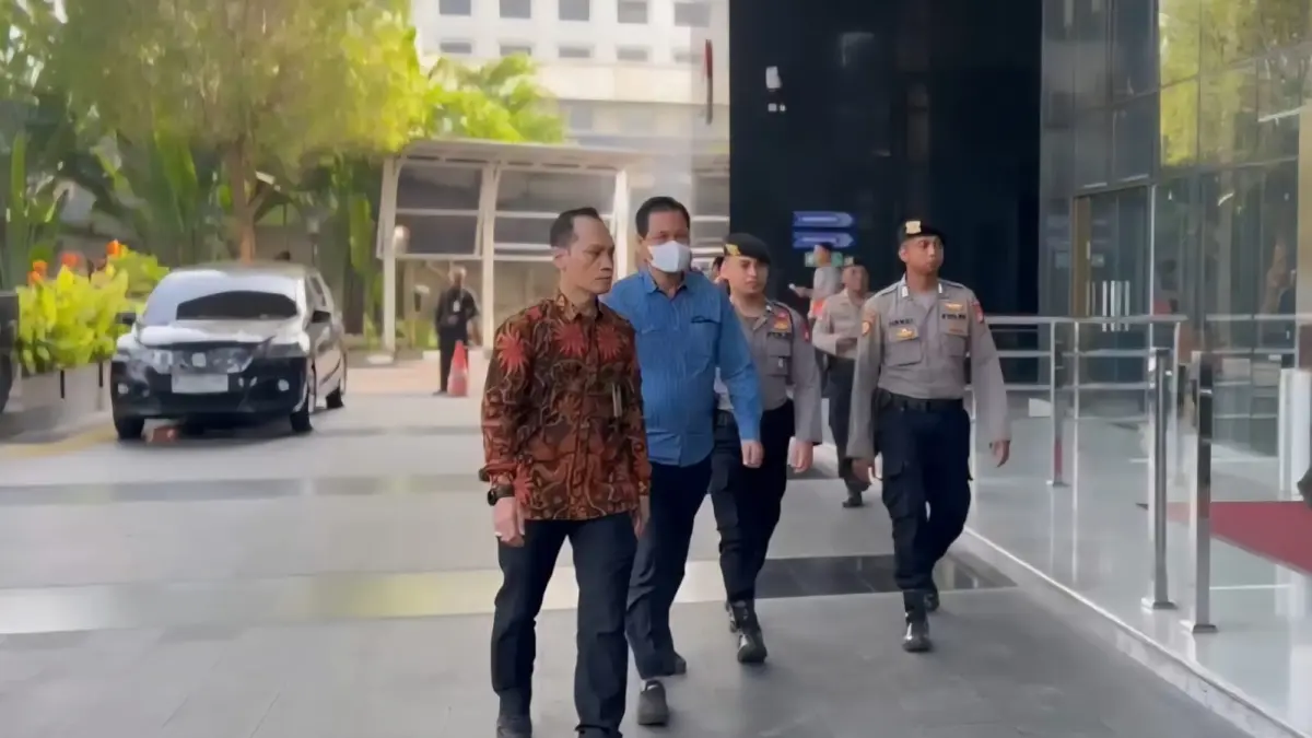 KPK Resmi Tetapkan Bupati Muara Enim Edison dan 3 Pihak Lainnya sebagai Tersangka - Image