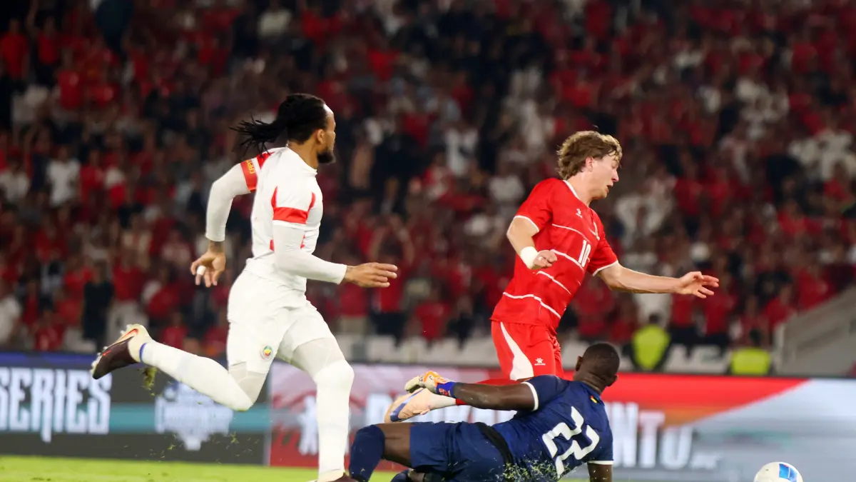 Moment gol dari Pemain sepak bola Timnas Indonesia Ole Romeny saat betanding melawan Mozambik dalam laga FIFA Matchday di Stadion Utama Gelora Bung Karno (SUGBK), Senayan, Jakarta, Selasa (9/6/2026). (Dery Ridwansah/ JawaPos.com)