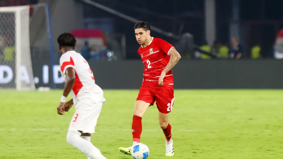 Pesepak bola Timnas Indonesia Kevin Diks saat melawan Mozambik dalam laga FIFA Matchday di Stadion Utama Gelora Bung Karno (SUGBK), Senayan, Jakarta, Selasa (9/6/2026). (Dery Ridwansah/ JawaPos.com)