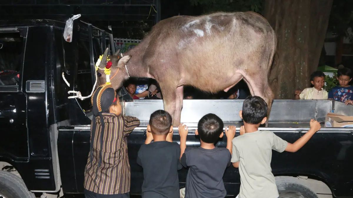 tradisi Nyadran Haul Kanjeng Sunan Kalijaga di Penggaron Kidul, Semarang, Jawa Tengah, Kamis (11/6/2026). (Nur Chamim/ Jawa Pos Radar Semarang)