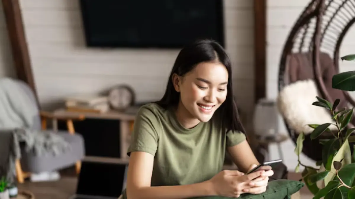 seseorang yang pandai membaca suasana hati dari pesan teks./Freepik/benzoix - Image