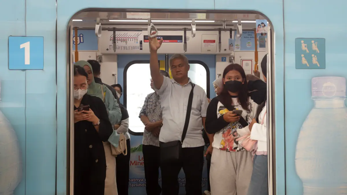 Jumlah Penumpang MRT Meningkat - Image