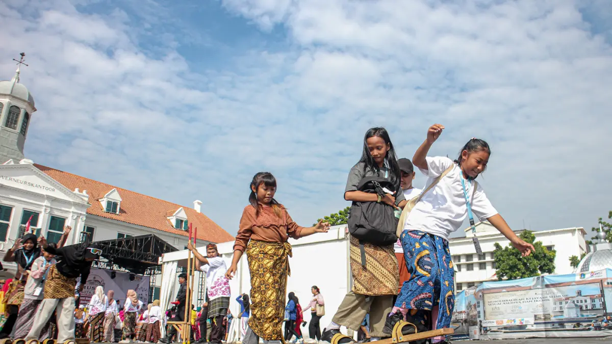 Permainan Tradisinal Dan Tari Kolosal - Image