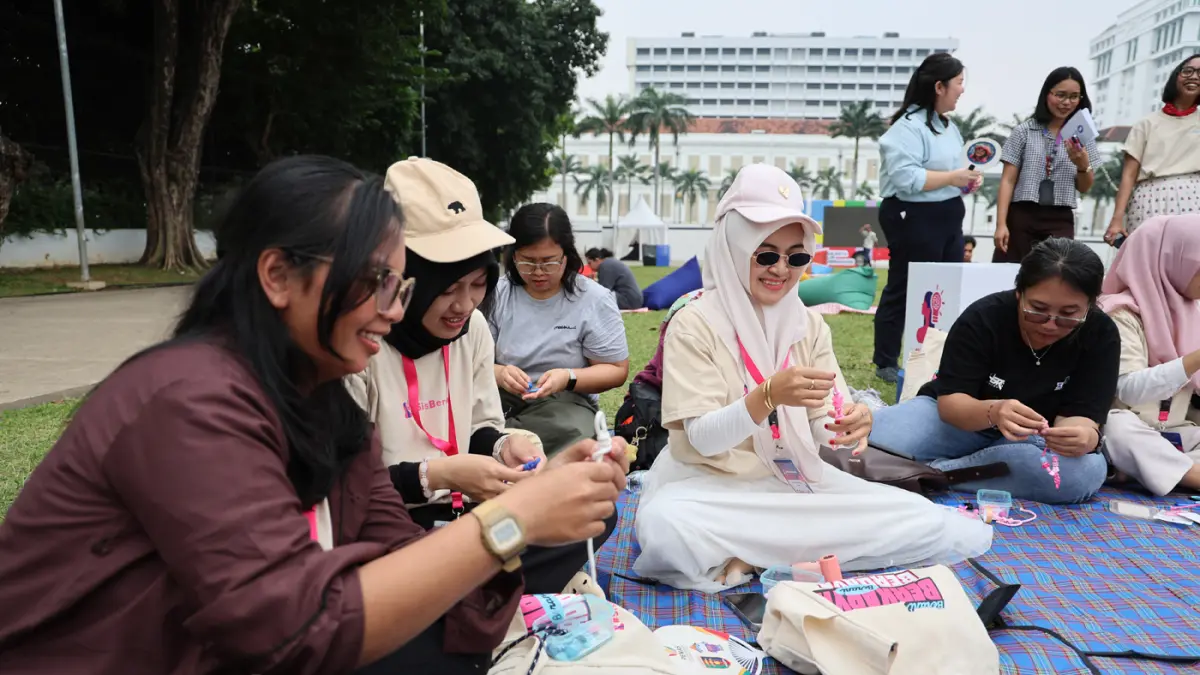 Lewat Semasa Piknik, Finalis SisBerdaya dan DisBerdaya 2026 Dekatkan Karya dengan Pelanggan - Image