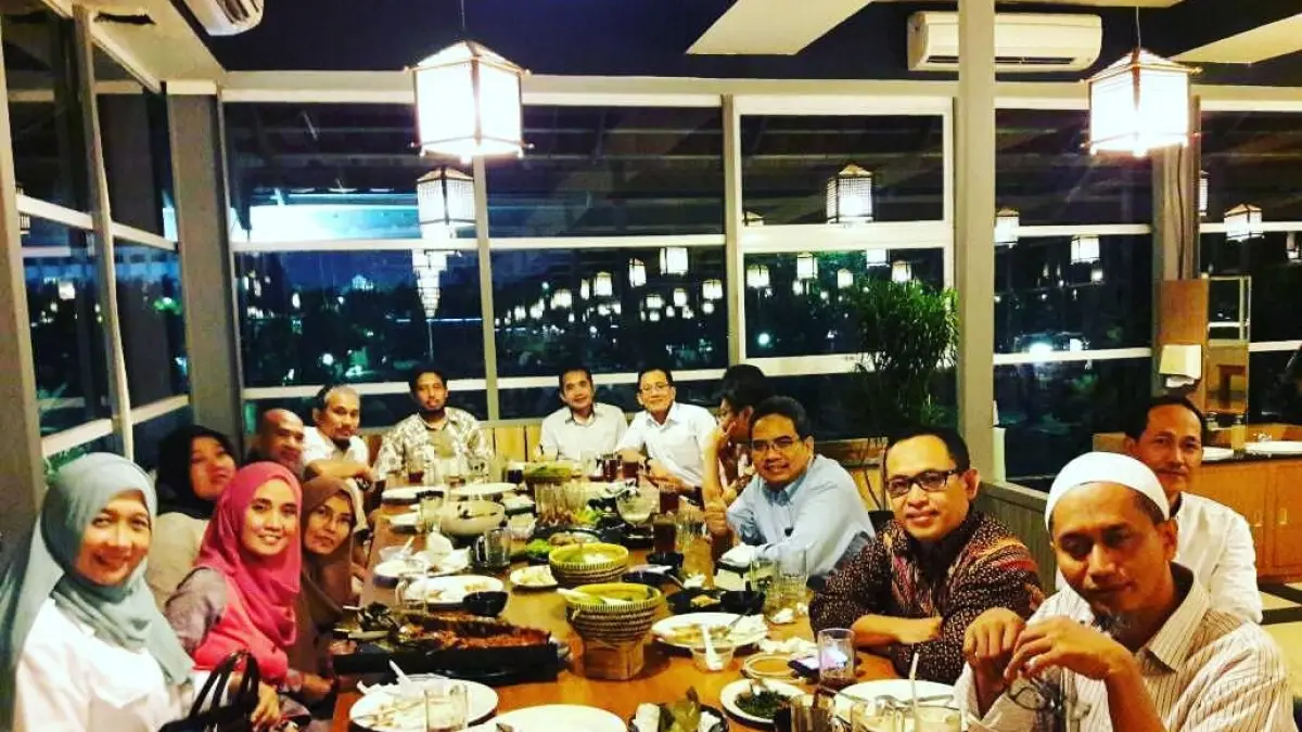 7 Rekomendasi Resto Keluarga di Jakarta Timur yang Nyaman untuk Quality Time, Menunya Enak dan Ramah di Kantong!
