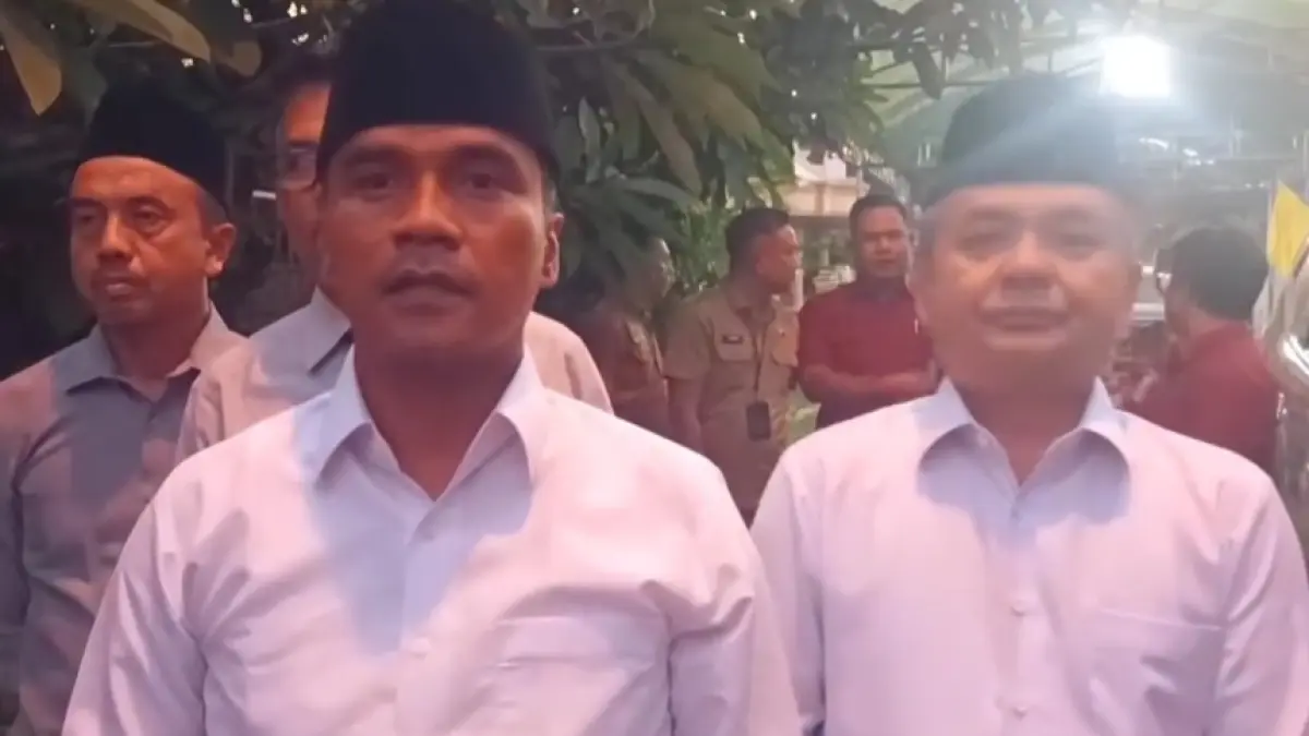 Bupati Bangkalan, Lukman Hakim meminta kepolisian untuk mengusut tuntas kematian ASN di Bandara Juanda. (Humas Pemkab Bangkalan) - Image