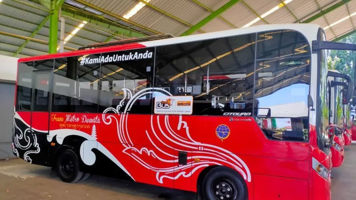 Ilustrasi Trans Metro Dewata Bali. (Traveloka). - Image
