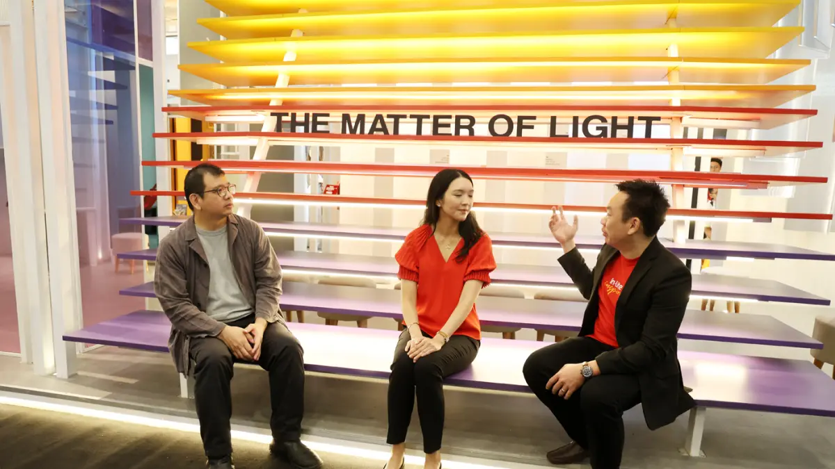 Ramaikan Event IndoBuildTech 2026 dengan Instalasi Cahaya yang Interakti - Image