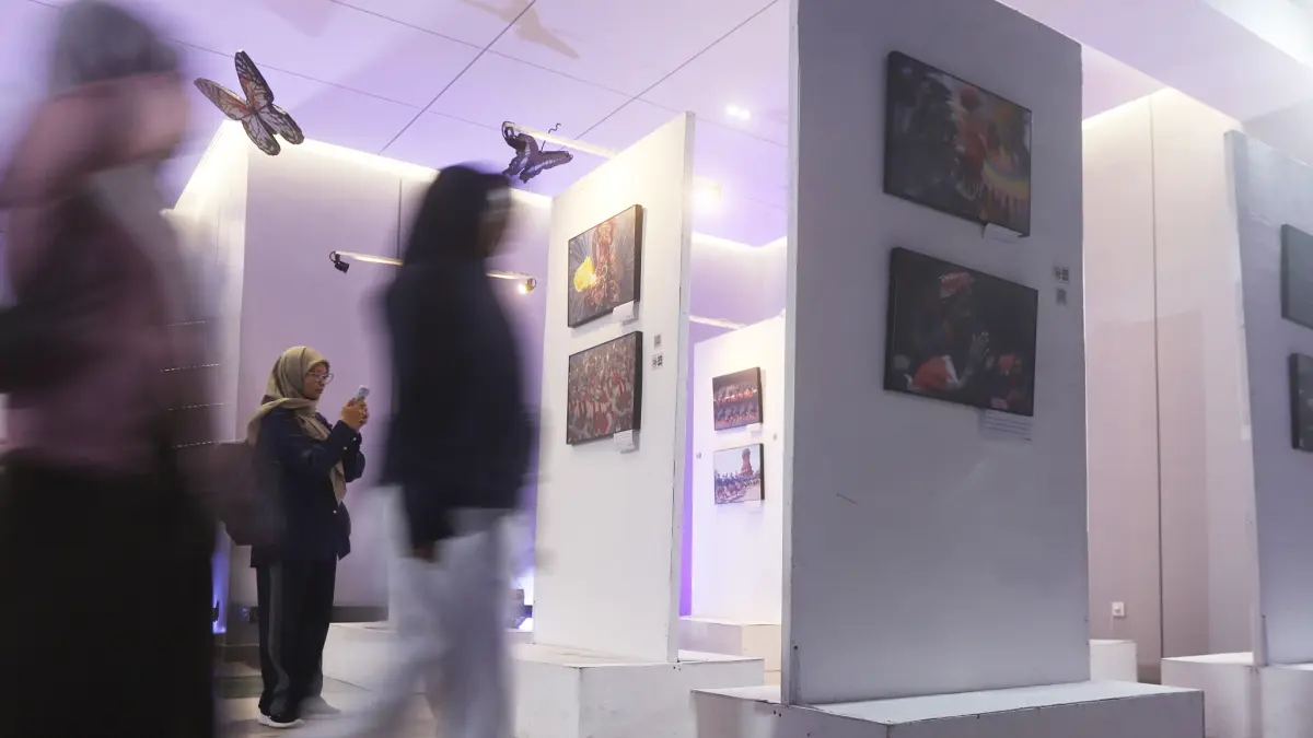 Jurnalis Mojokerto Gelar Pameran Seni Rupa - Image