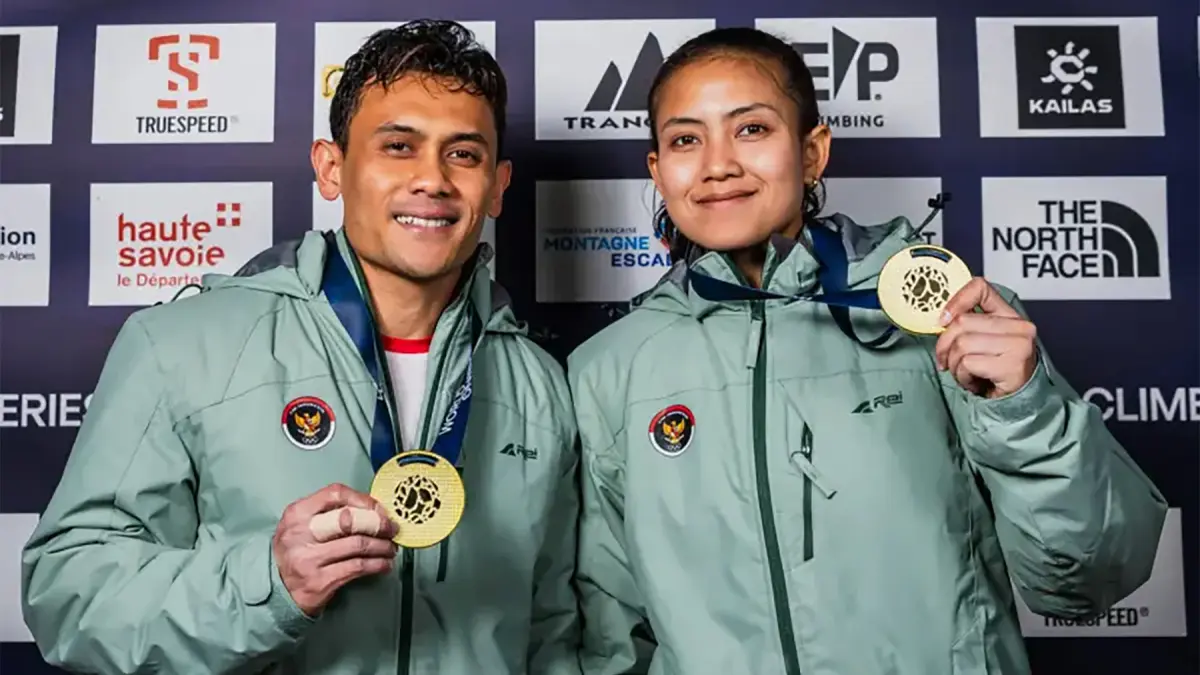 Veddriq Leonardo dan Desak Made Rita raih emas di Kejuaraan Dunia Panjat Tebing 2026 seri Prancis. (Dok: World Climbing) - Image