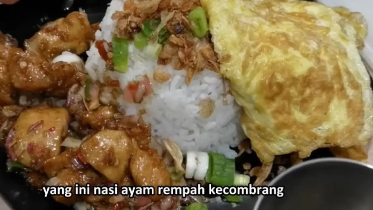 Ilustrasi makanan di sekitar stasiun Jatinegara/YouTube @@JAKARTAKULINER - Image