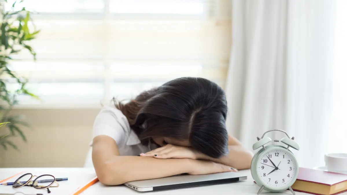 Kalimat orang burnout, mulai dari kelelahan fisik hingga mental menurut psikologi./Magnific/ jcomp - Image