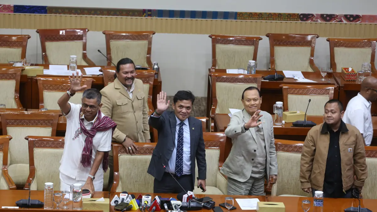 Konferensi pers Komisi Terkait RUU Perampasan Aset - Image