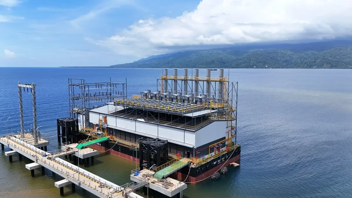 BMPP Nusantara II di Kolaka, Sulawesi Tenggara, menjadi salah satu proyek strategis PLN Indonesia Power yang berhasil mencapai Commercial Operation Date (COD) pada tahun 2025. Penambahan kapasitas pembangkit ini memperkuat keandalan sistem kelistrikan Sulawesi sekaligus menjadi kontribusi nyata PLN Indonesia Power dalam melampaui target RKAP 2025 dan mendukung ketahanan energi nasional. - Image