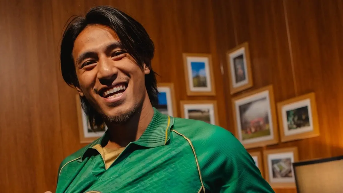 Pemain baru PSS Hanif Sjahbandi. (X.com/@pssleman) - Image