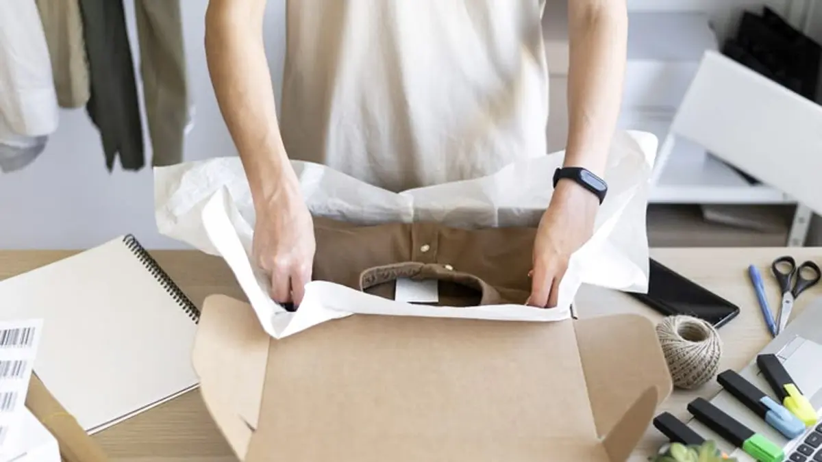 Ilustrasi packing barang. (Pinterest) - Image