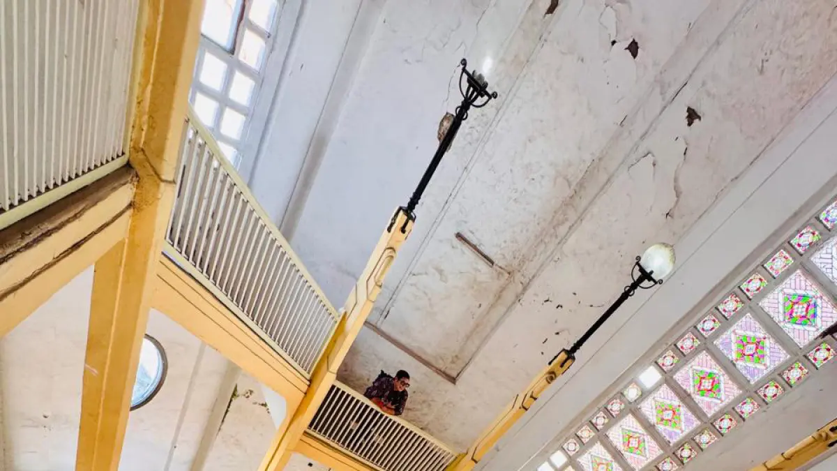 Bangunan dalam gedung Jiwa Sraya,akan di siapkan untuk museum fotografi Kawasan Kota Lama Semarang,Senin(20/7/2026)
